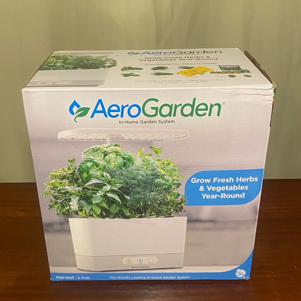 AeroGarden Harvest Indoor Garden System Harvest 6 Pod Kit NIB (Open Box)